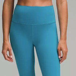 Lululemon Wunder Train 23" Hawaiian Blue